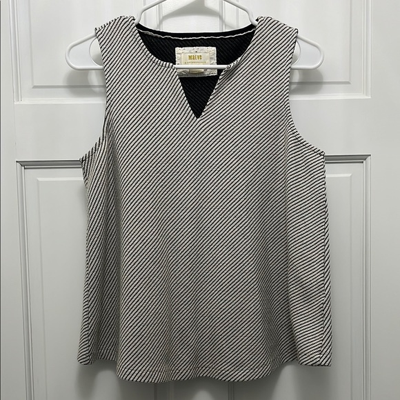 Maeve Black and White Textured Knit Sleeveless V Neck Blouse - Size Small - Picture 1 of 13